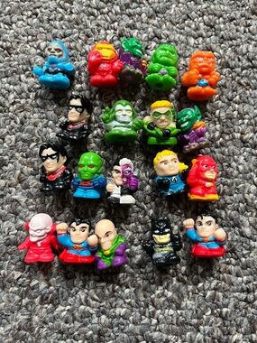 Squinkies marvel and DC retired